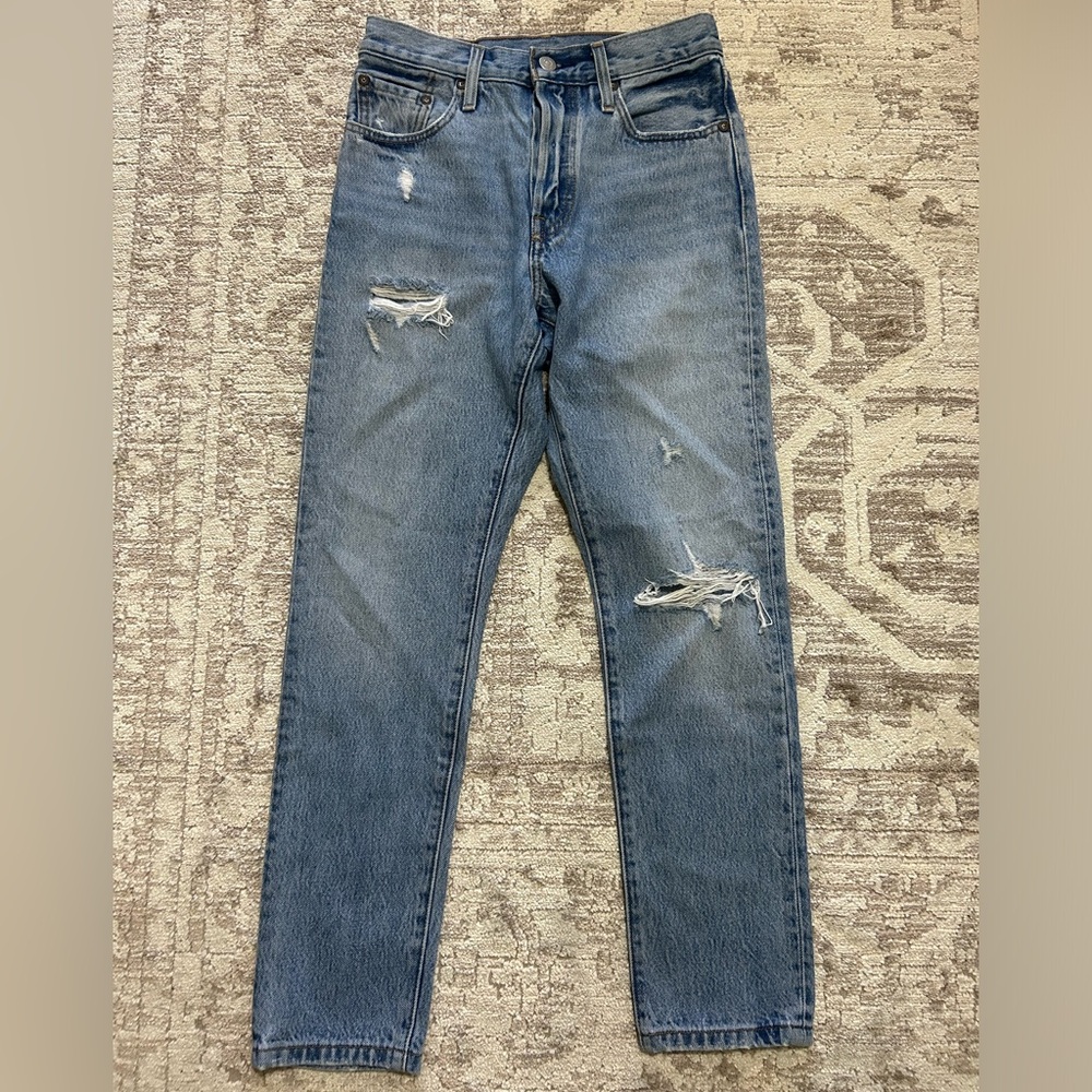 Levi’s women’s distressed 501 skinny jeans